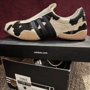 RARE ARCHIVE YOHJI YAMAMOTO x ADIDAS Y-3 | 2003 CALF HAIR TRAINERS